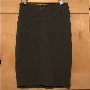 Gray Textured Lularoe Cassie Skirt
